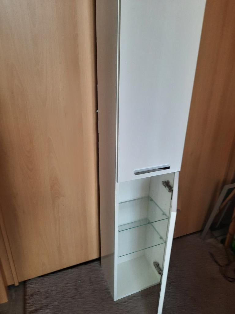 Badkamer hangkast  bijna   GRATIS!!! 10 euro !!!!, Huis en Inrichting, Ophalen, Minder dan 50 cm, Zo goed als nieuw, Minder dan 100 cm