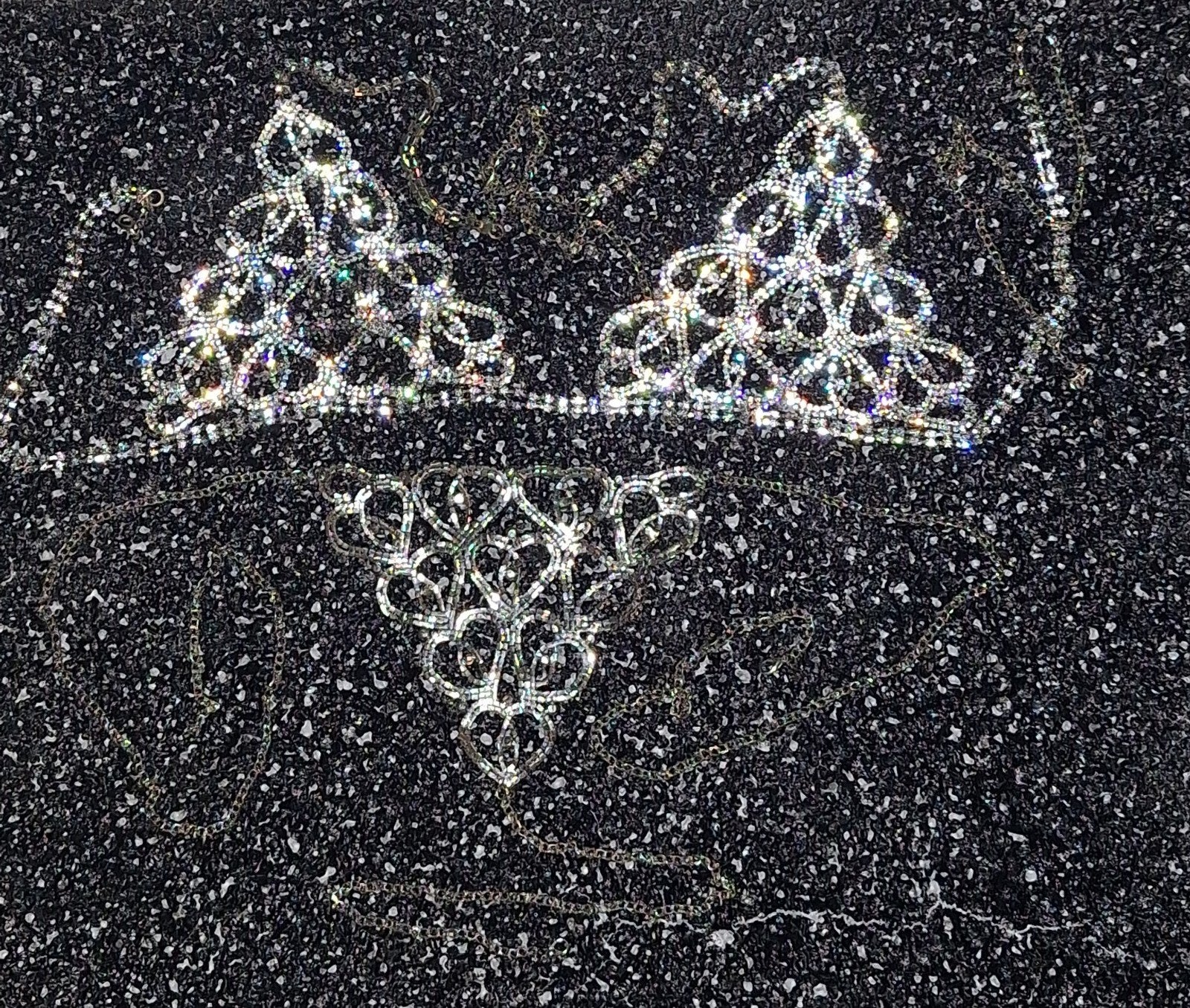 SEXY zilverkleurig metalen extravagant setje, Verzenden