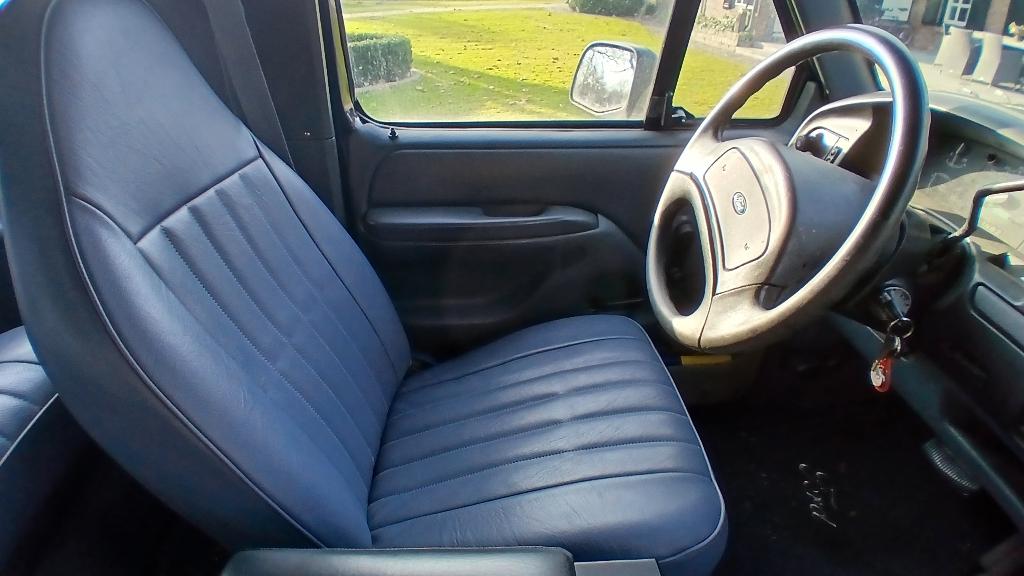Ford Bronco1993 4x4 Blauw/beige, Auto's, Ford, Particulier, Overige modellen, 4x4, Automatische klimaatregeling, Cruise Control