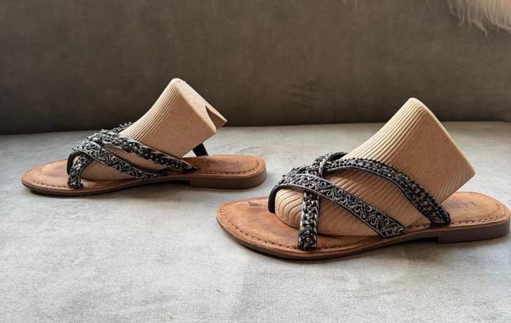 Lazamani slippers maat 40 (vrprs incl vzk), Ophalen of Verzenden, Zo goed als nieuw