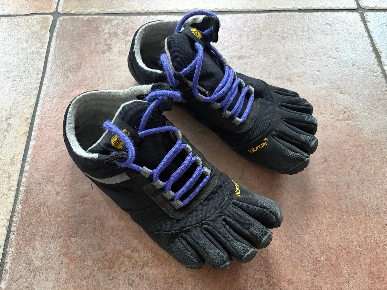 Vibram FiveFingers - Maat 39, nette staat, Ophalen, Zo goed als nieuw, Zwart, Sportschoenen