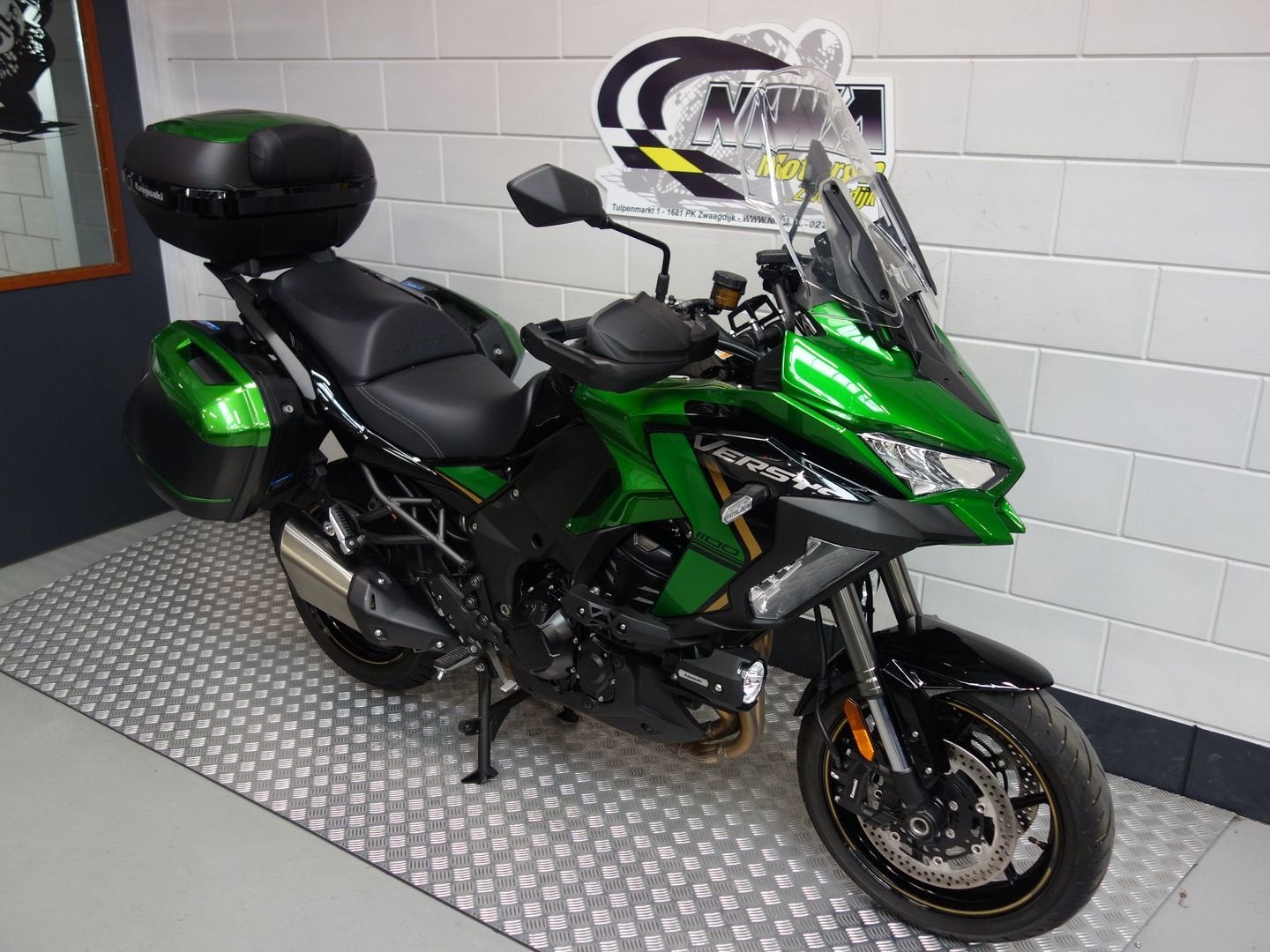KAWASAKI VERSYS 1100 SE GRAND TOURER, Motoren, 1099 cc, 4 cilinders, Motorrijbewijs A, Bedrijf