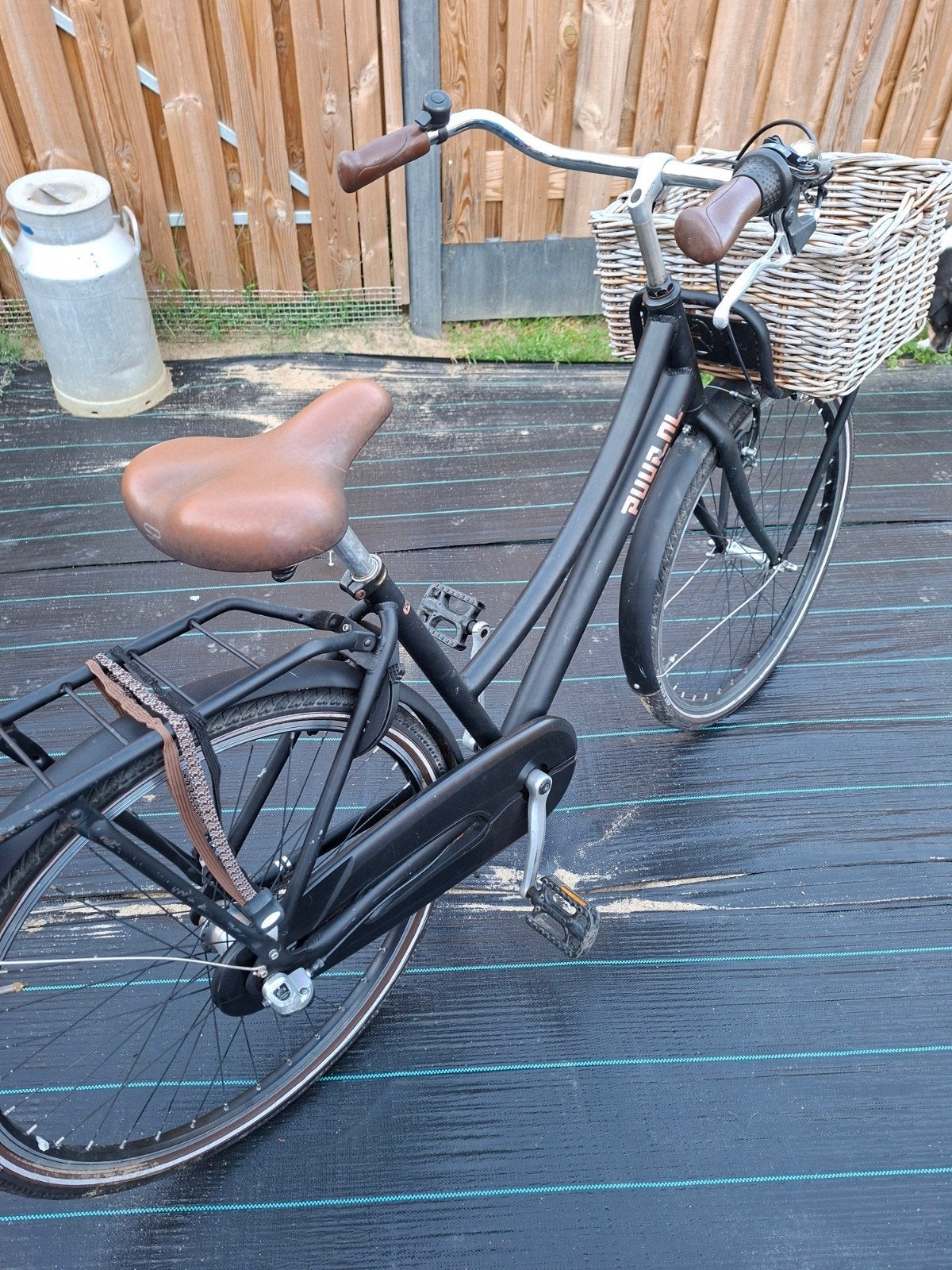 Gazelle Puur 26 inch meisjesfiets - klaar voor een volgende, Terugtraprem, Gebruikt, Handrem, Gazelle Puur NL