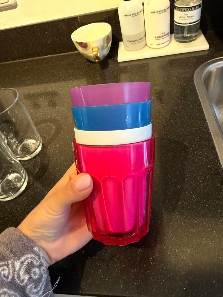 Vier plastic bekers kids, Ophalen of Verzenden, Gebruikt