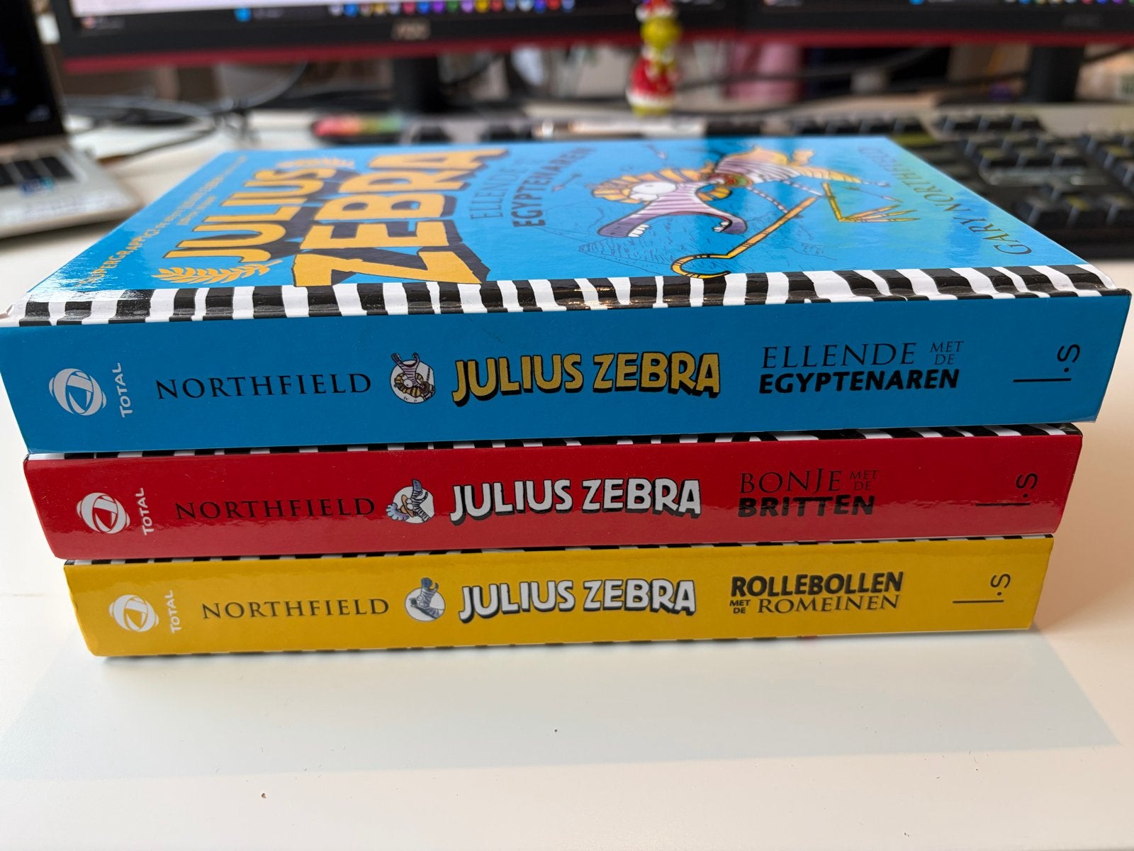 Julius Zebra Boekenreeks - 3 delen, Ophalen of Verzenden, Zo goed als nieuw, Fictie algemeen