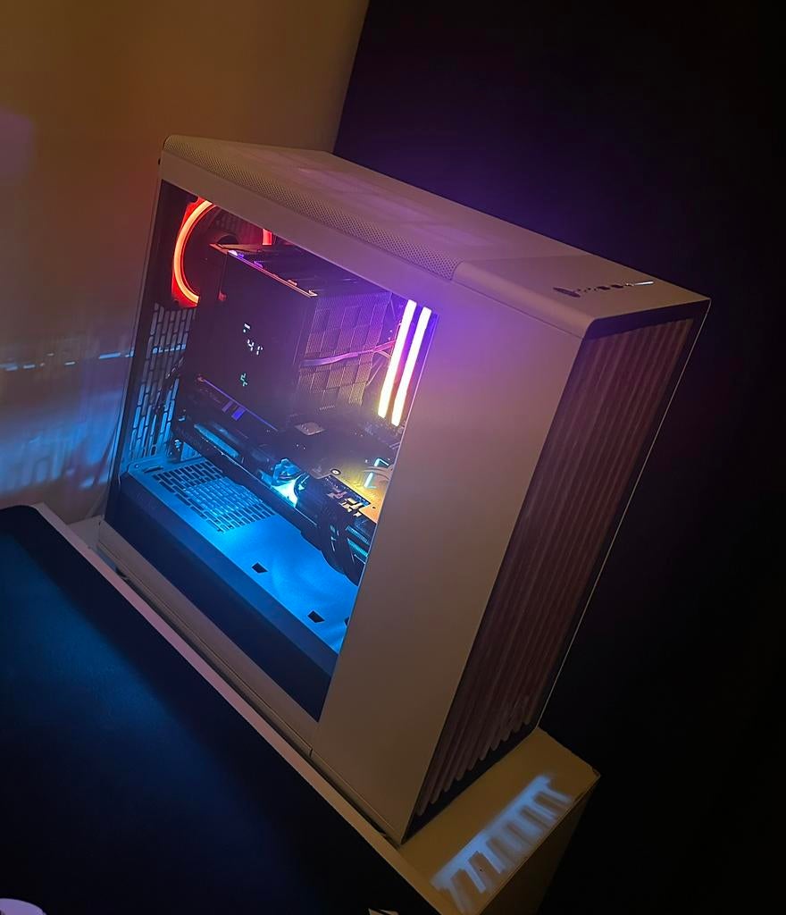 4K Game PC - AMD Ryzen 7 7800X3D + RX 7900 XTX, Ophalen of Verzenden, Zo goed als nieuw, Gaming, SSD