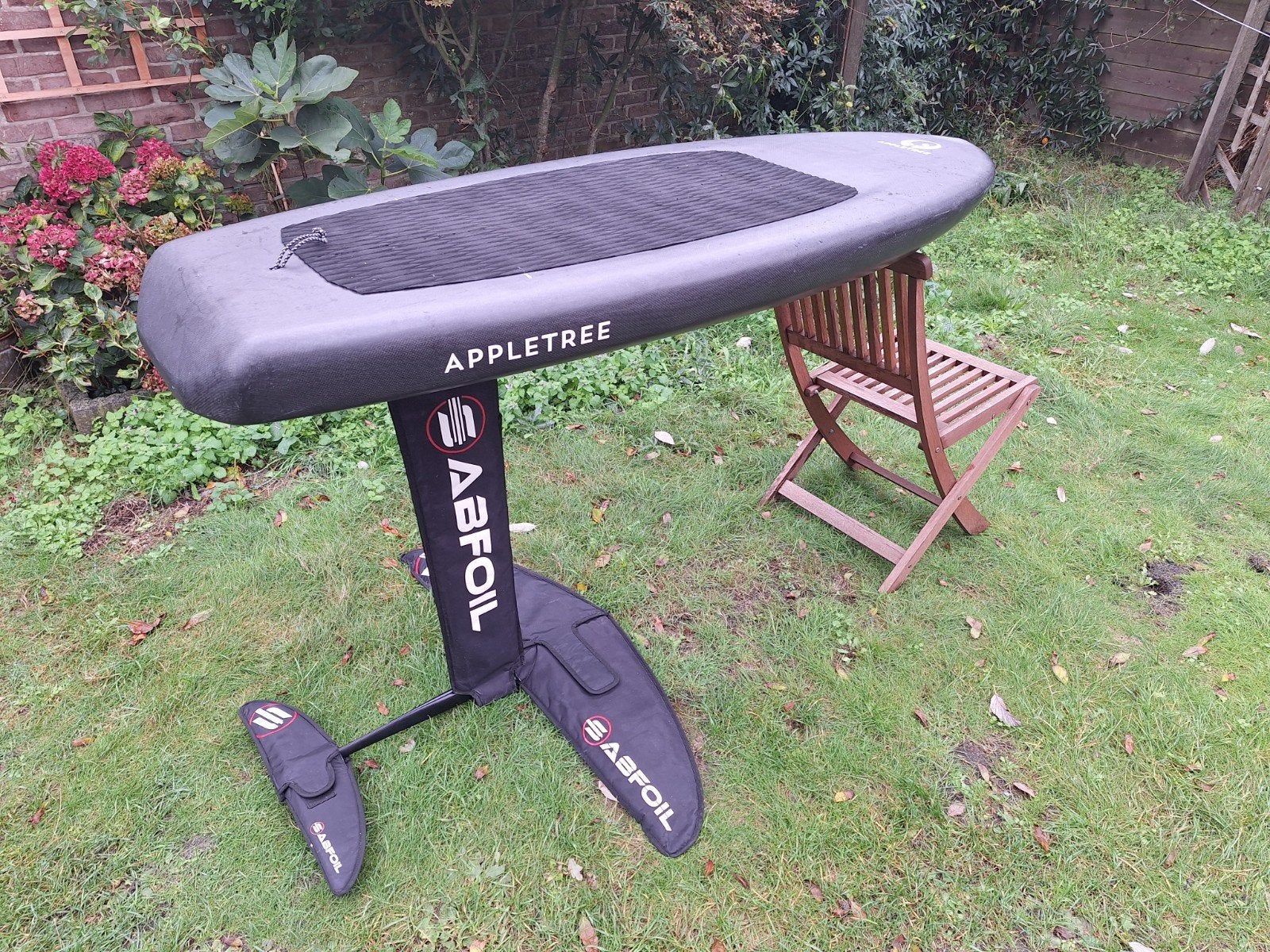 Appletree Appleslice 5'7 x 110L + Sabfoil 1350cm2 carbon, Ophalen of Verzenden, Zo goed als nieuw, Wingsurfset