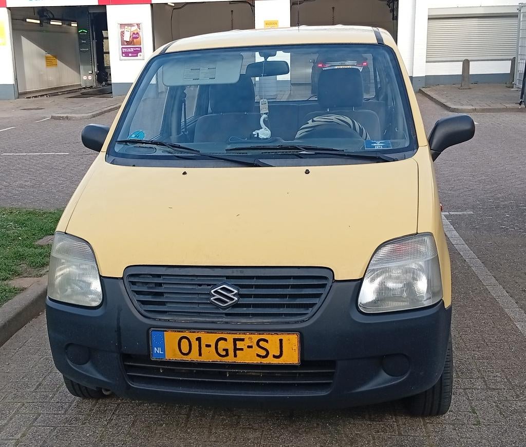 Suzuki Wagon R+ 1.3 2000 Geel, Auto's, Voorwielaandrijving, 31 €/maand, 4 cilinders, Handgeschakeld