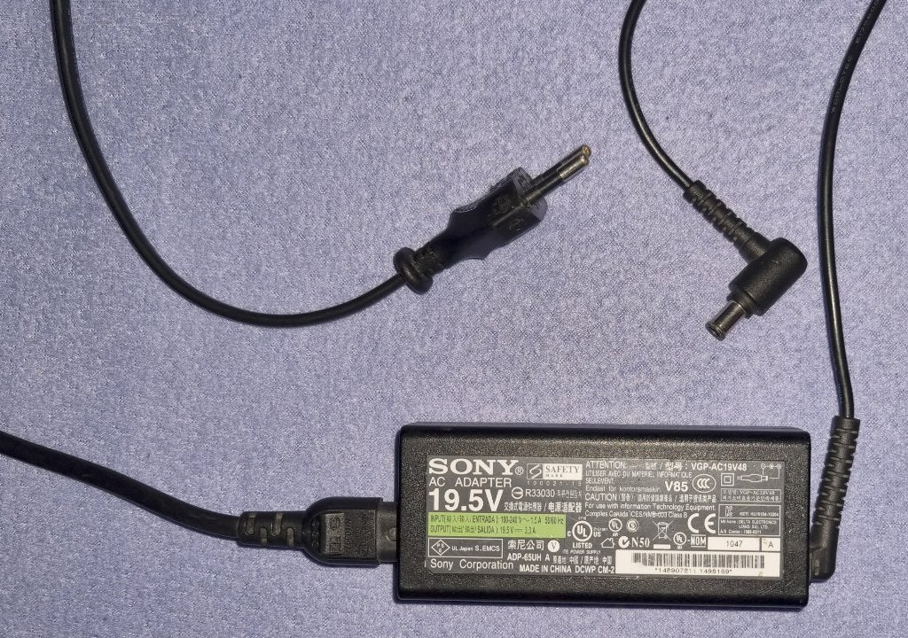 Originele SONY VGP-AC19V48 adapter, Verzenden, Zo goed als nieuw, Sony
