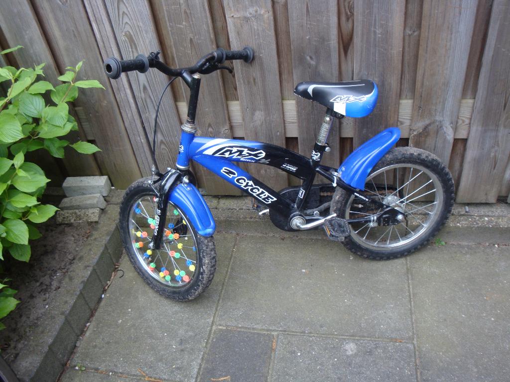 leuk 2cycle bmx 16 inch jongens fietsje  teab, Ophalen, Gebruikt, 16 inch, 2cycle