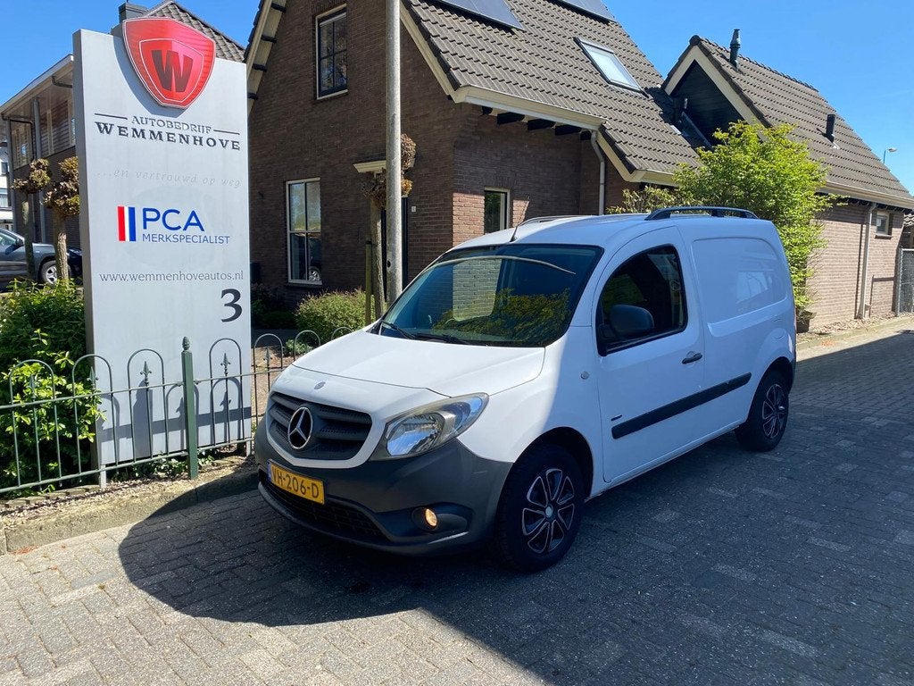 Mercedes-Benz Citan 108 CDI BlueEFFICIENCY Airco/Schuifdeur, Auto's, Bestelauto's, Voorwielaandrijving, Euro 5, Stof, Gebruikt