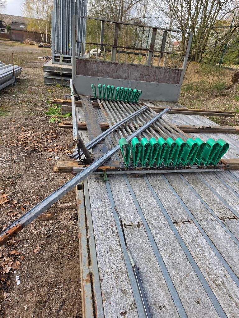 Schuifdak huif vrachtwagen of trailer, Ophalen
