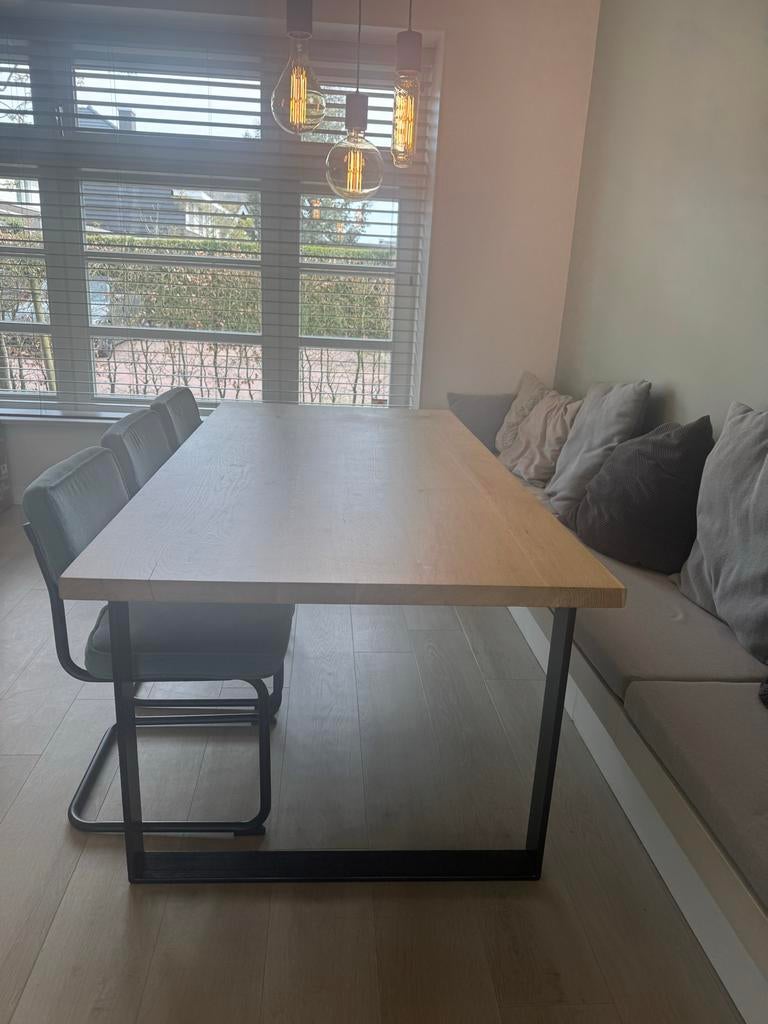 Mooie eikenhouten tafel 200x100cm, Huis en Inrichting, Tafels | Eettafels, Gebruikt, 100 tot 150 cm, 200 cm of meer, Vijf personen of meer