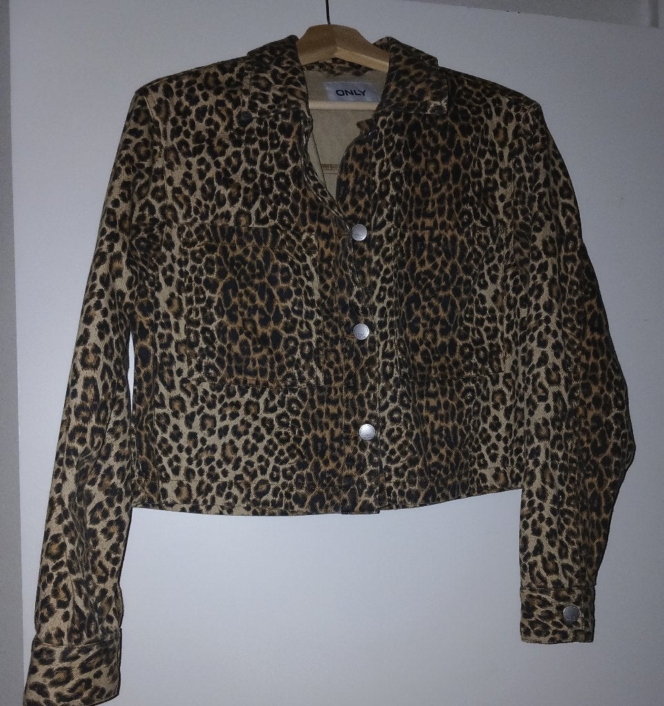 Kleding jack tijgerprint Only/ Zara broek en top, Ophalen, Zo goed als nieuw, Maat 36 (S), Zwart