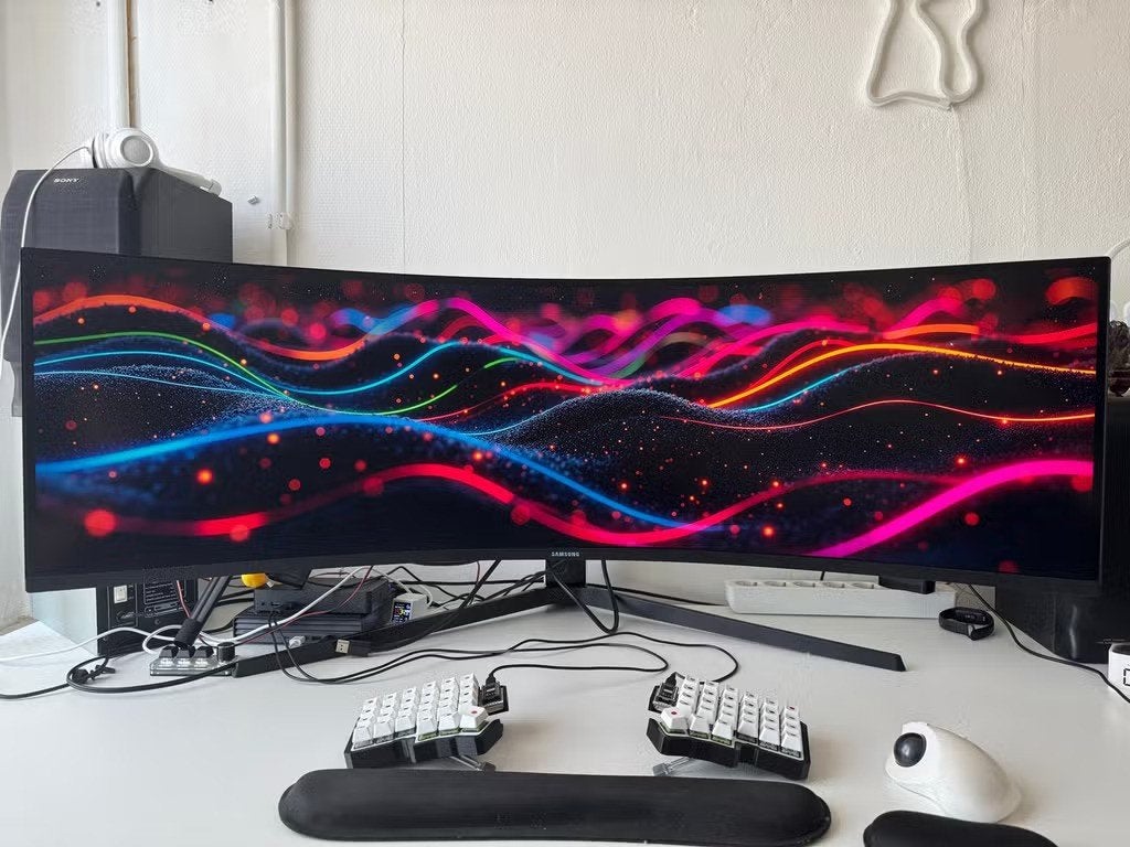 Samsung Odyssey G9 49 inch Ultrawide Gaming Monitor, Gebruikt, Hoofdtelefoonaansluiting, VA, HDMI