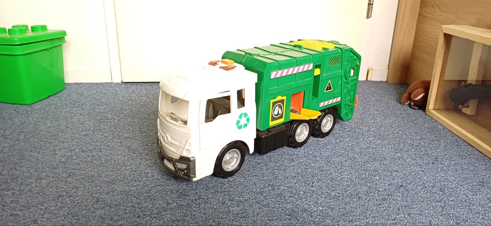 Mooie vuilniswagen met werkende lampjes, Ophalen, Gebruikt
