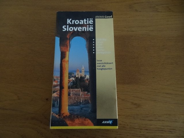 Kroatie en Slovenie ; anwb goud reisgids / met de kaart, Boeken, Reisgidsen, Europa, Ophalen of Verzenden, Zo goed als nieuw, Reisgids of -boek