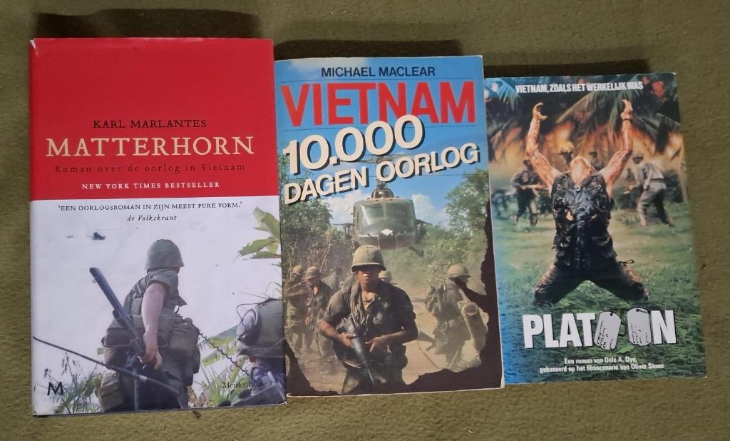 3 beroemde boeken over de Vietnam oorlog, Gelezen, Diverse auteurs, Ophalen of Verzenden, Landmacht