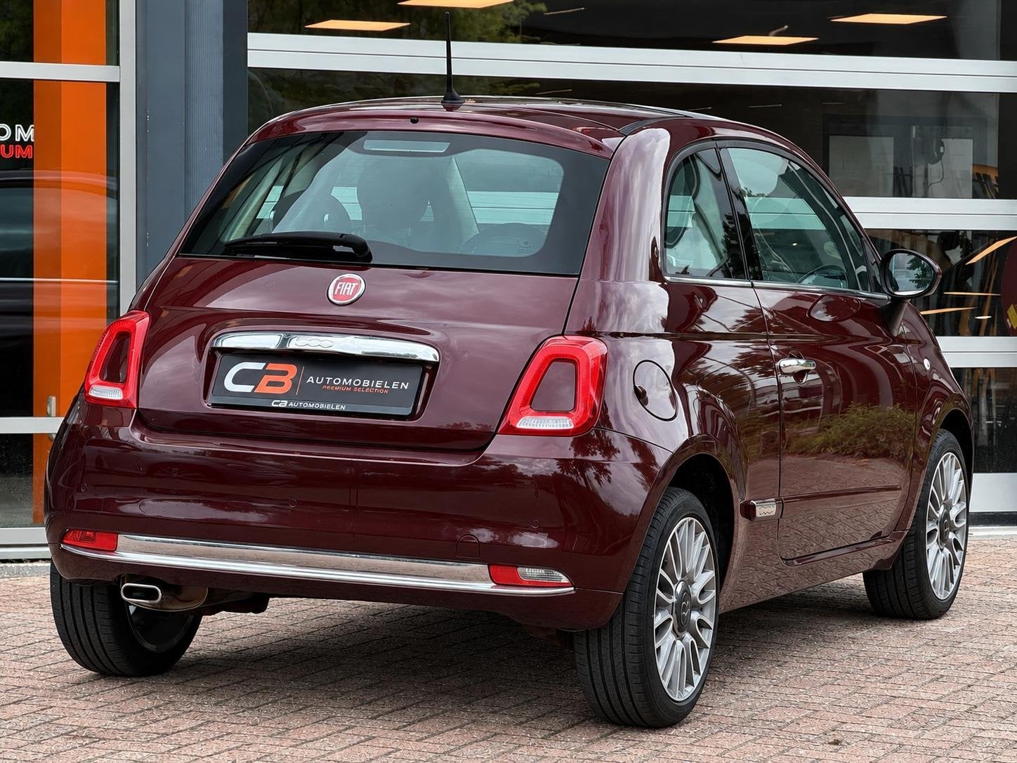 Fiat 500 1.2 Lounge | Panoramadak | Airco | Parkeersensoren, Auto's, Voorwielaandrijving, Stof, Gebruikt, 4 cilinders