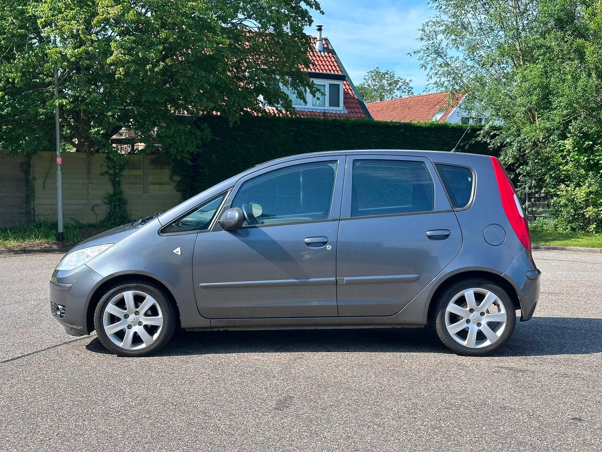 Mitsubishi Colt 1.3 Heartbeat 5DR*Navigatie*07-09-2027 APK*A, Auto's, Dealer onderhouden, Gebruikt, 31 €/maand, Colt