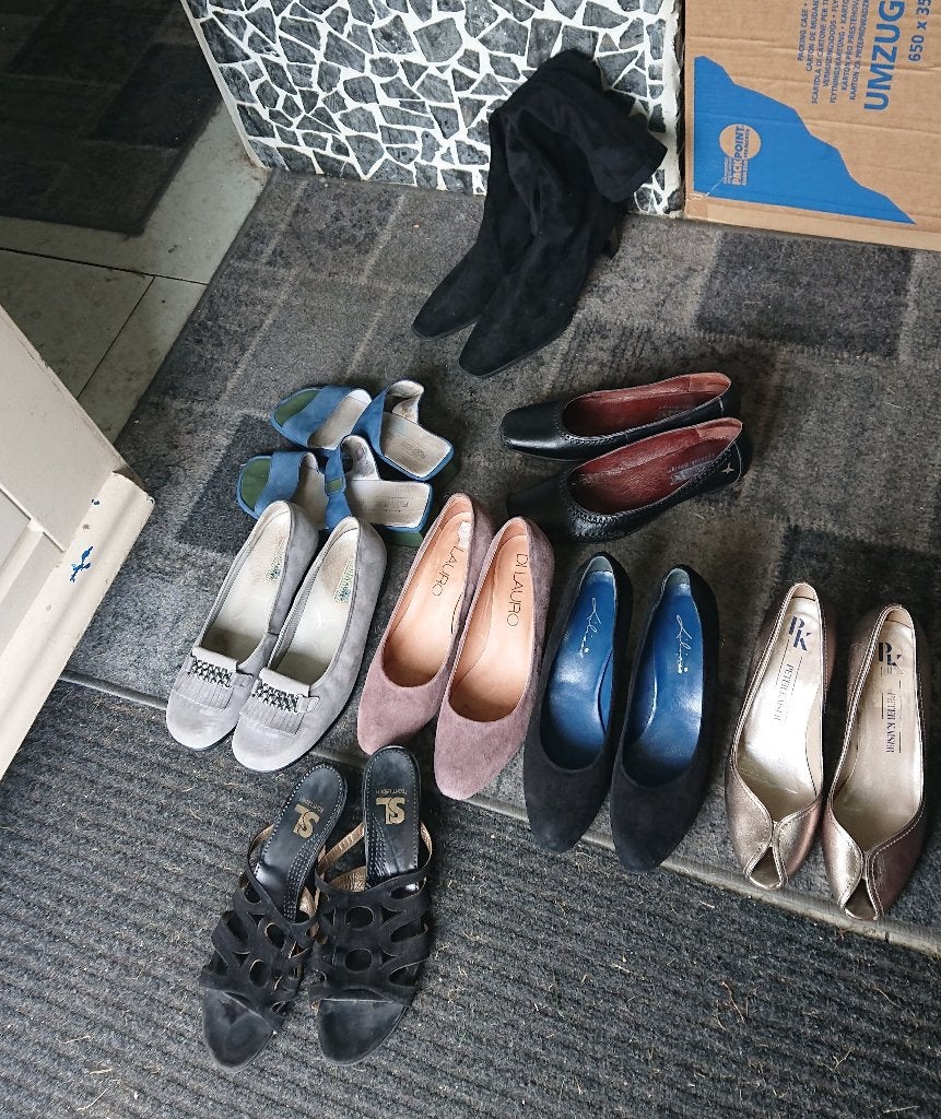 Schoenen, tas vol, maat 38-39/39,5 ,  gratis, Kleding | Dames, Schoenen, Ophalen, Zo goed als nieuw, Sneakers of Gympen