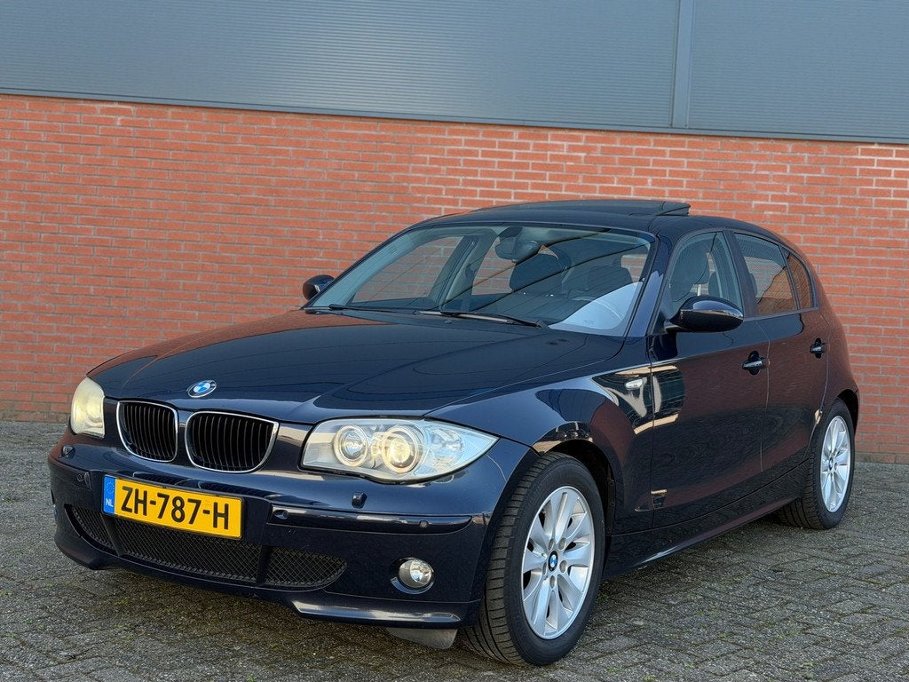BMW 1-serie 120i High Executive | Automaat | Netjes | Clima, Achterwielaandrijving, 4 cilinders, 150 pk, Blauw