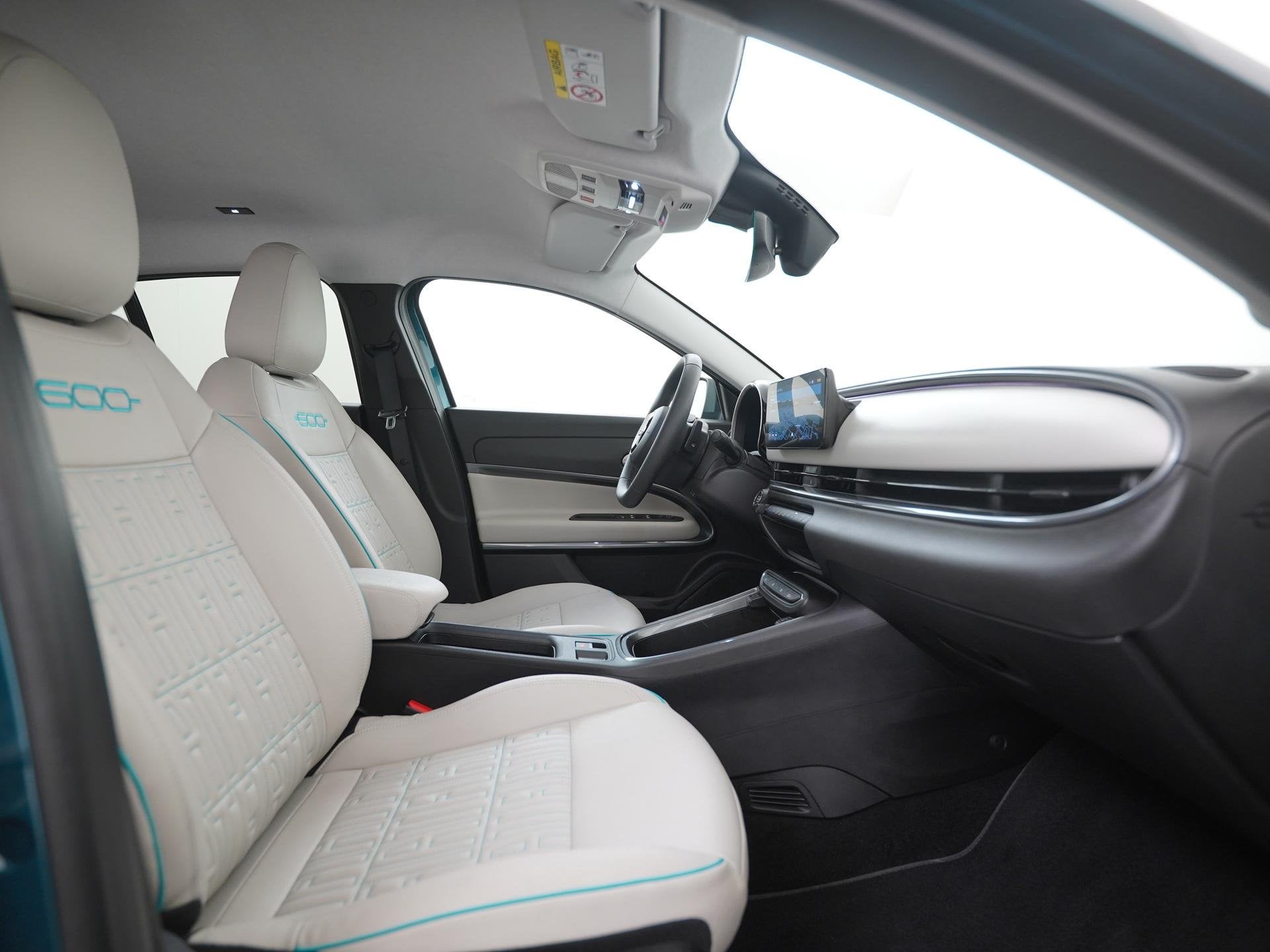 Fiat 600 1.2 Hybrid La Prima | Leder | Camera | Adaptive cru, Auto's, 12 maanden, Gebruikt, Euro 6, 1199 cc