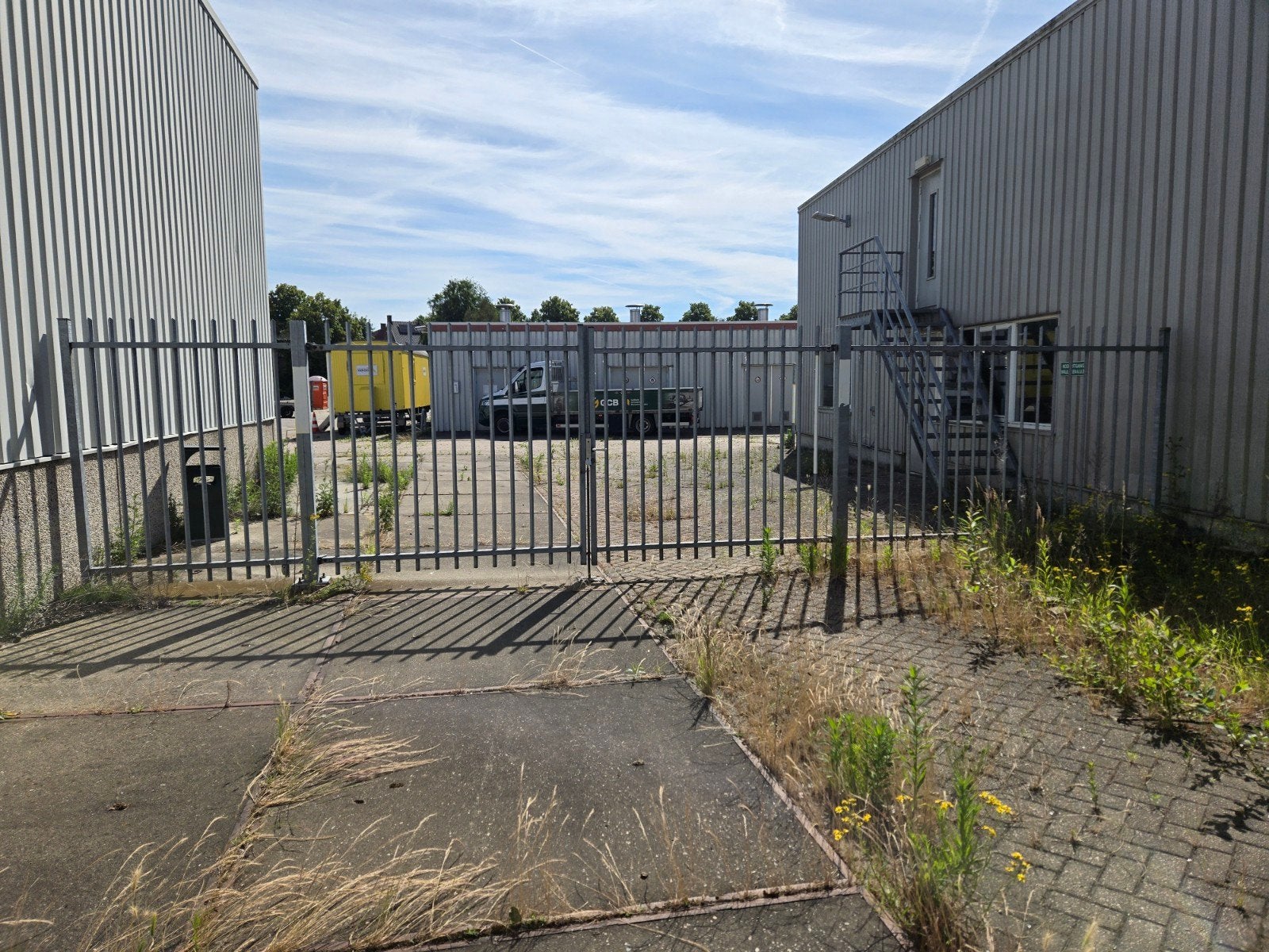 Dubbele openslaande stalen poort / hekwerk, Ophalen, Met poort, Gebruikt, Spijlenhekwerk