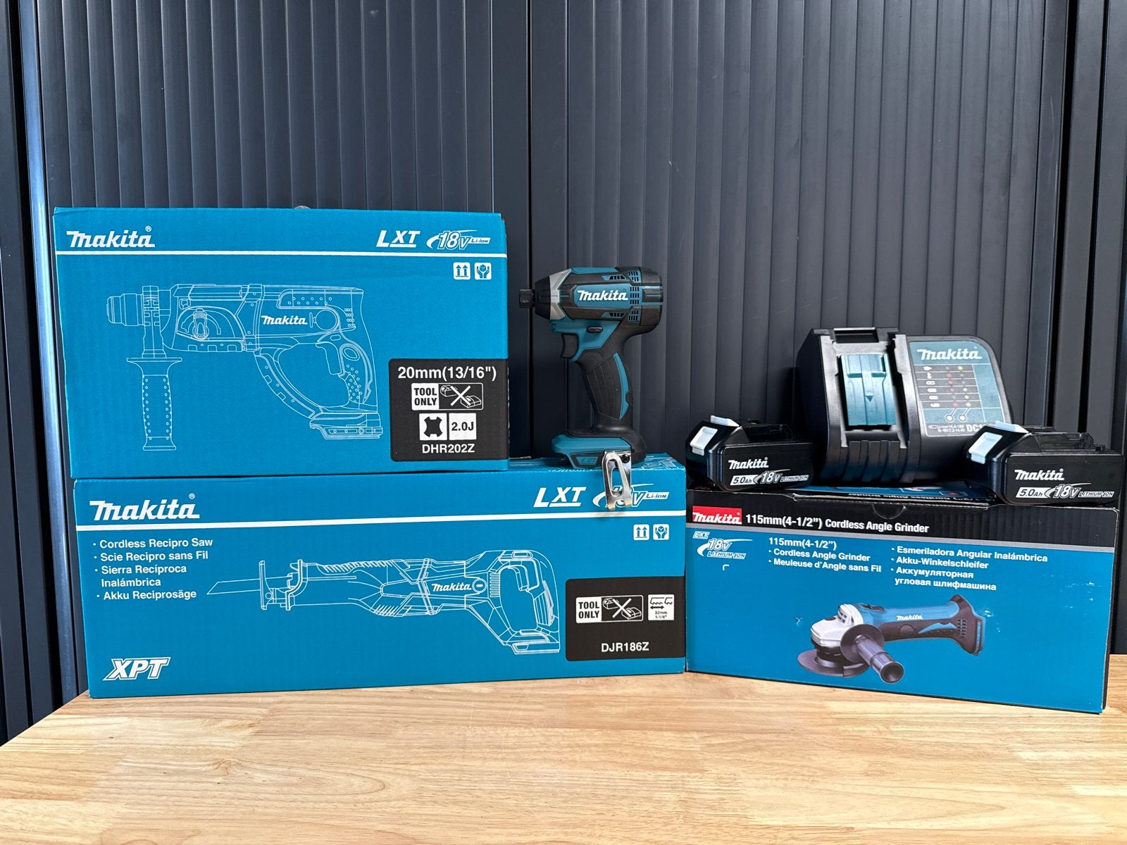 Makita Gereedschap Set: Boorhamer, Reciprozaag, Slagmoersleu, 600 watt of meer, Boor- en/of Breekhamer, Nieuw, Ophalen of Verzenden