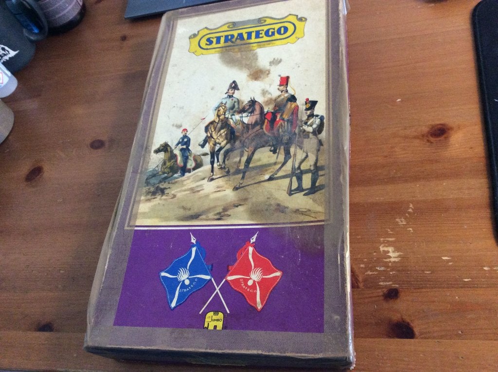 Vintage Stratego paarse doos. Gerepareerde doos, Een of twee spelers, Ophalen of Verzenden, Gebruikt, Jumbo