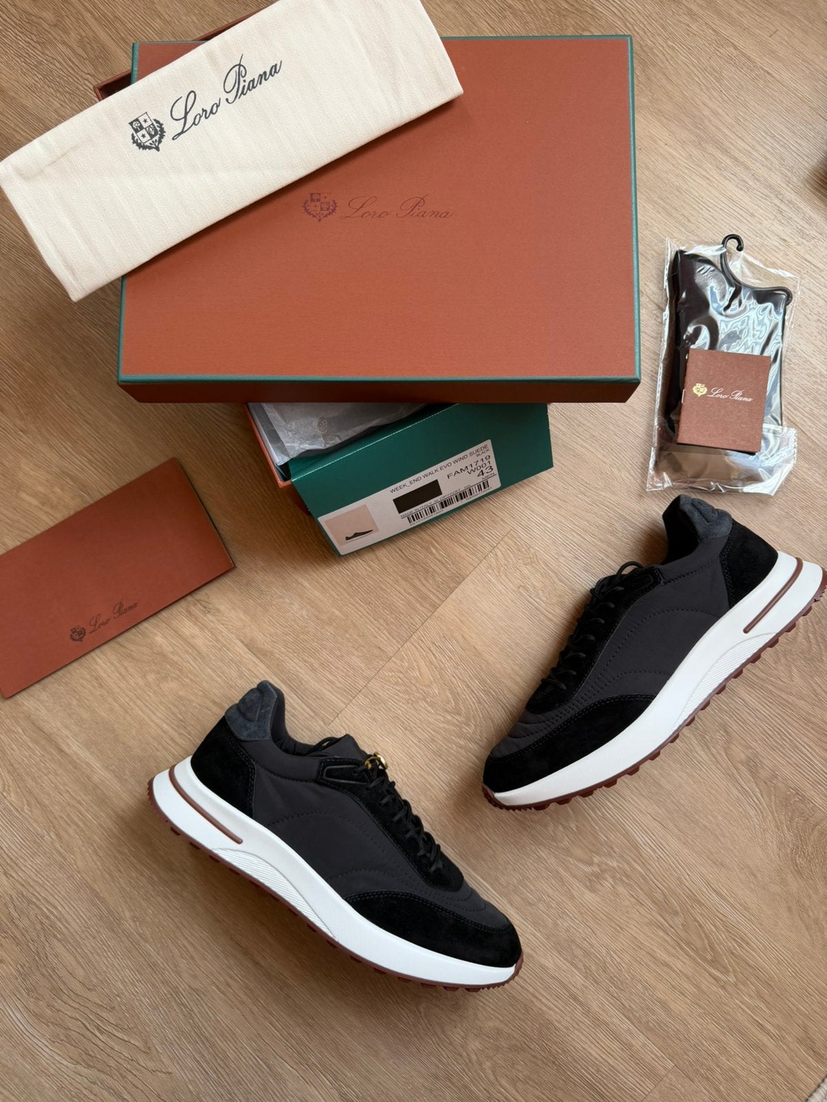 Loro Piana week end walk black, Ophalen of Verzenden, Nieuw, Zwart