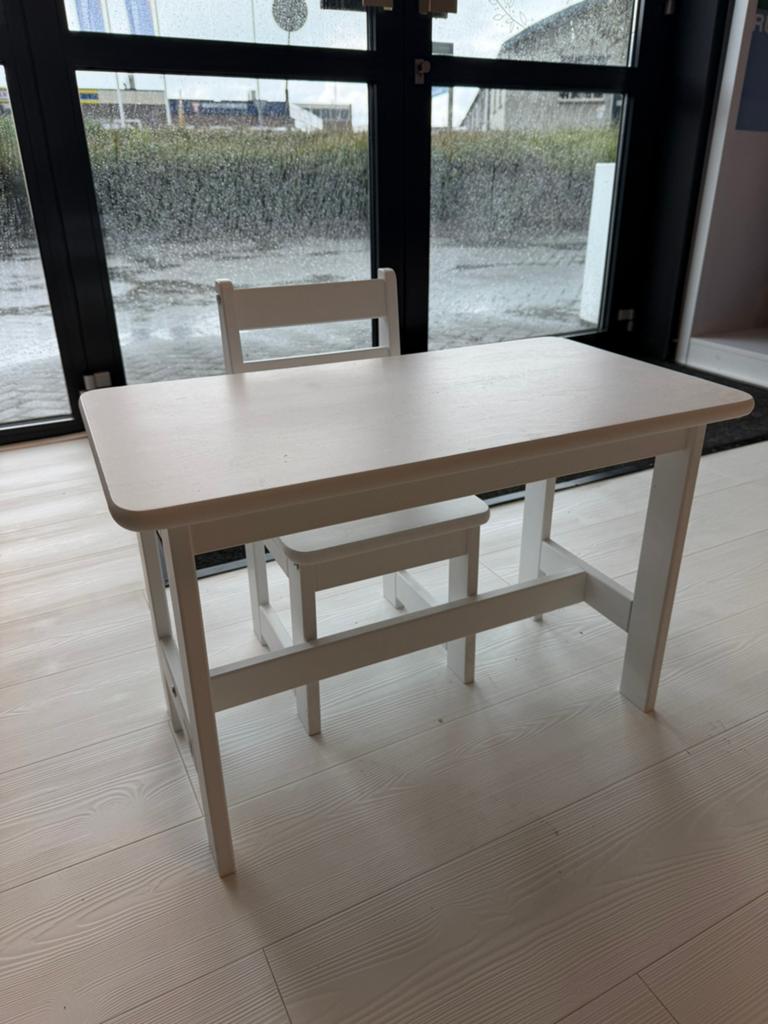 Tafeltje en stoeltje wit, Kinderen en Baby's, Kinderkamer | Tafels en Stoelen, Ophalen, Gebruikt, Tafel(s) en Stoel(en)