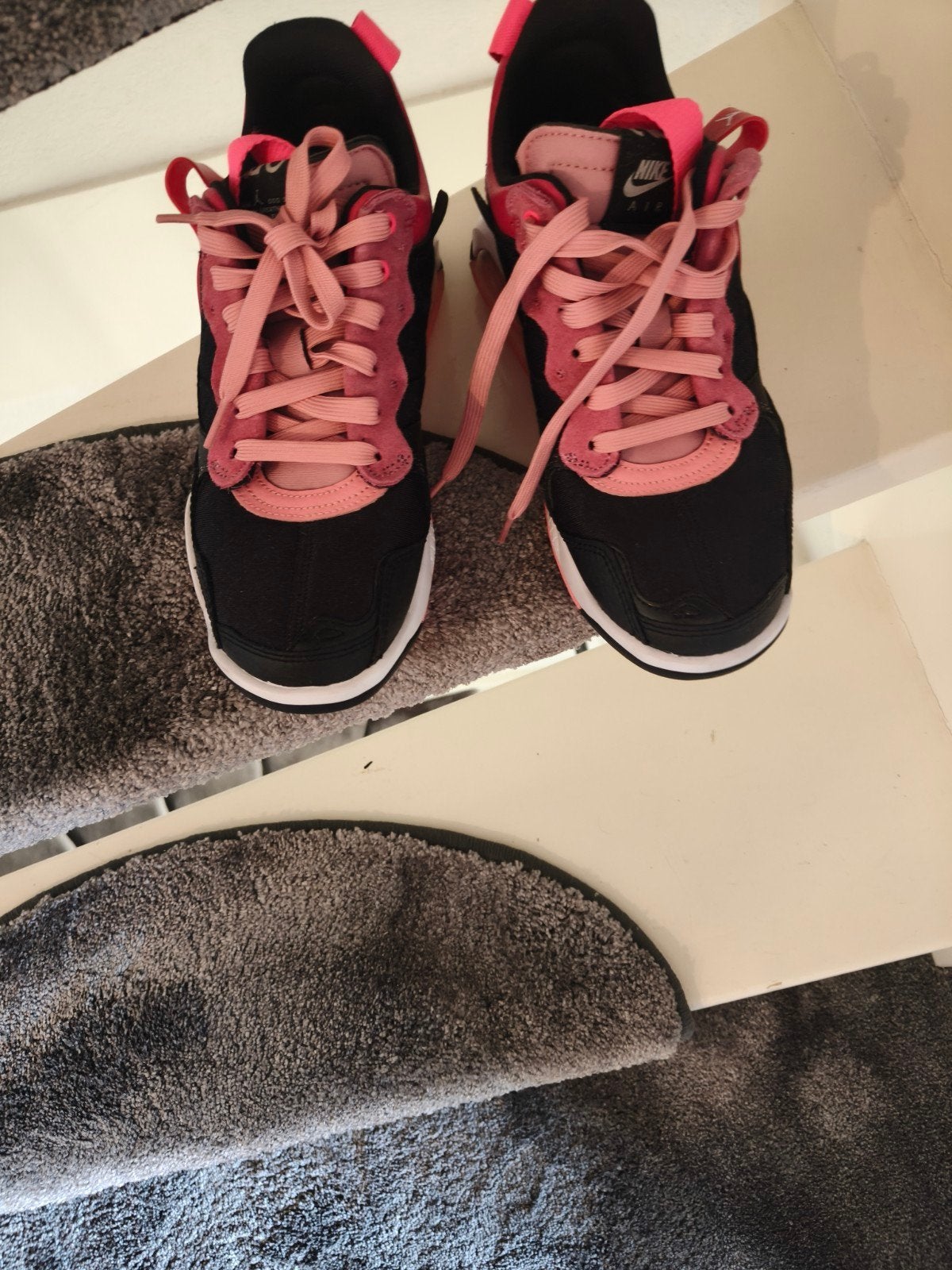 Nike Jordan Jumpman sneakers - Zwart/Roze - Maat 38, Kleding | Dames, Schoenen, Nike Air Jordan, Zwart, Ophalen of Verzenden, Sneakers of Gympen