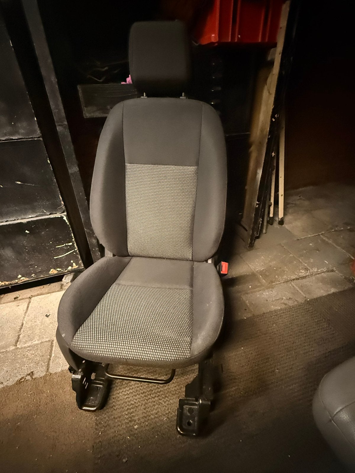 Nieuwe bijrijdersstoel voor ford transit connect 2014/2025, Ophalen, Ford