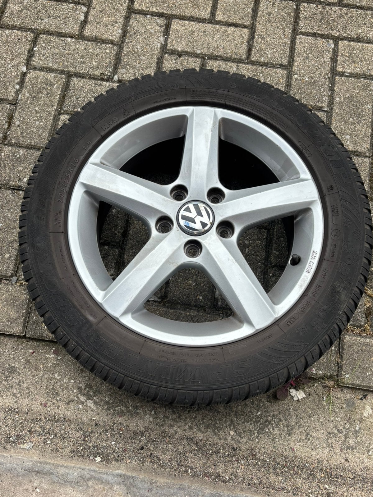 Winterbanden & velgenset VW 16 inch Golf 6, 7, 8, Ophalen, 16 inch, Banden en Velgen, 205 mm