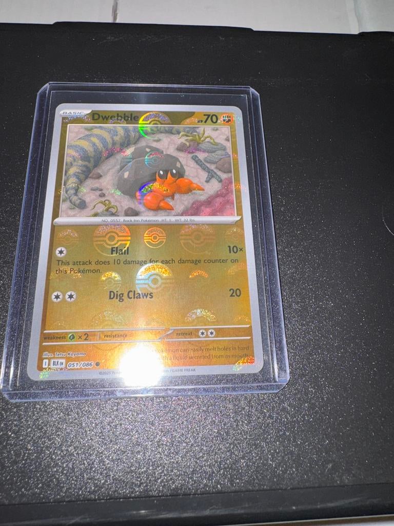 Dwebble Pokéball – 051/086 (Black Bolt) NM, Ophalen of Verzenden, Nieuw, Losse kaart, Foil
