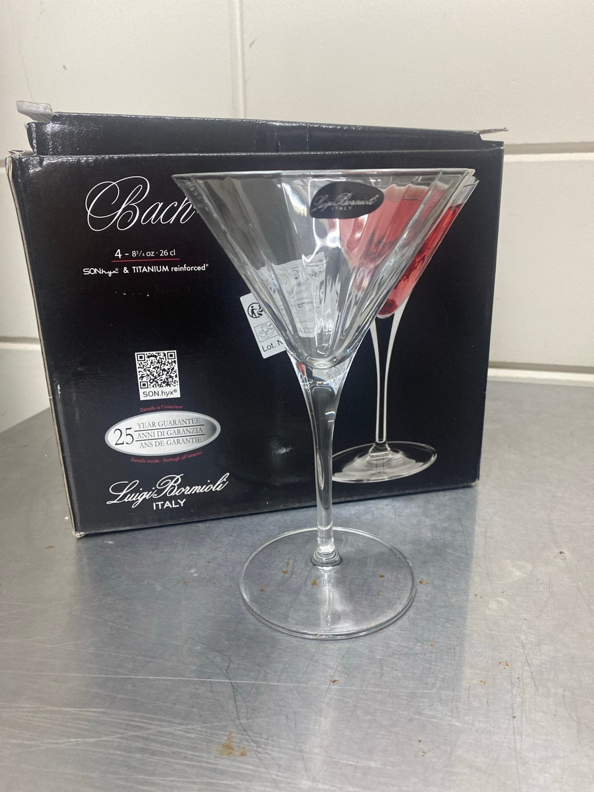 3 Nieuwe Luigi Bormioli Bach Martini Glazen 26 cl, Onbekend, Nieuw, Ophalen of Verzenden, Onbekend