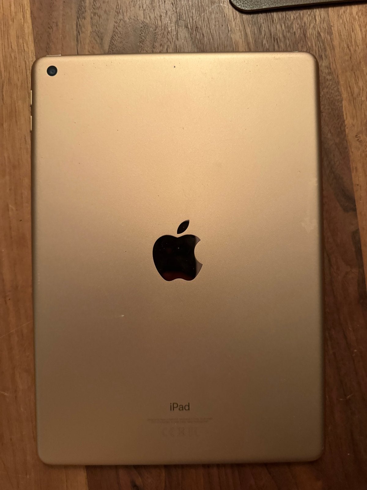 Apple iPad 6e generatie, Computers en Software, 10 inch, Rose Goud, Gebruikt, Apple iPad