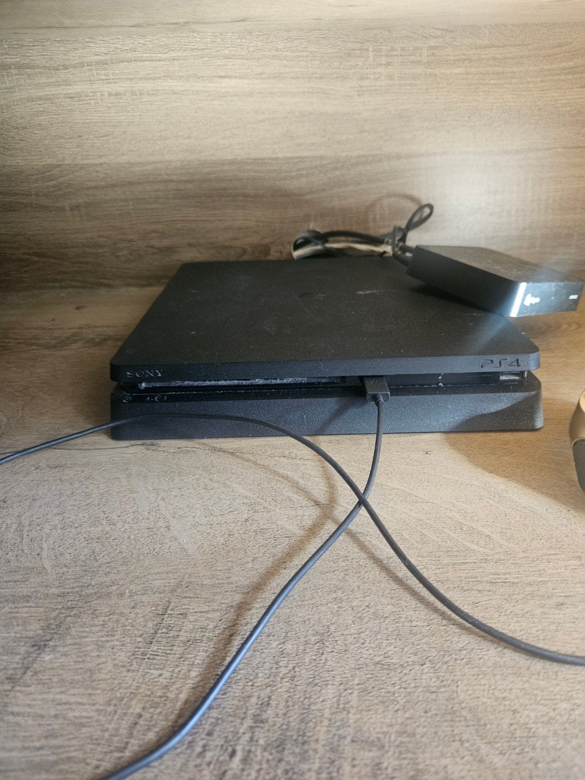 Playstation 4 incl controller + 2 spellen, Ophalen, Zo goed als nieuw, 500 GB, Met 1 controller