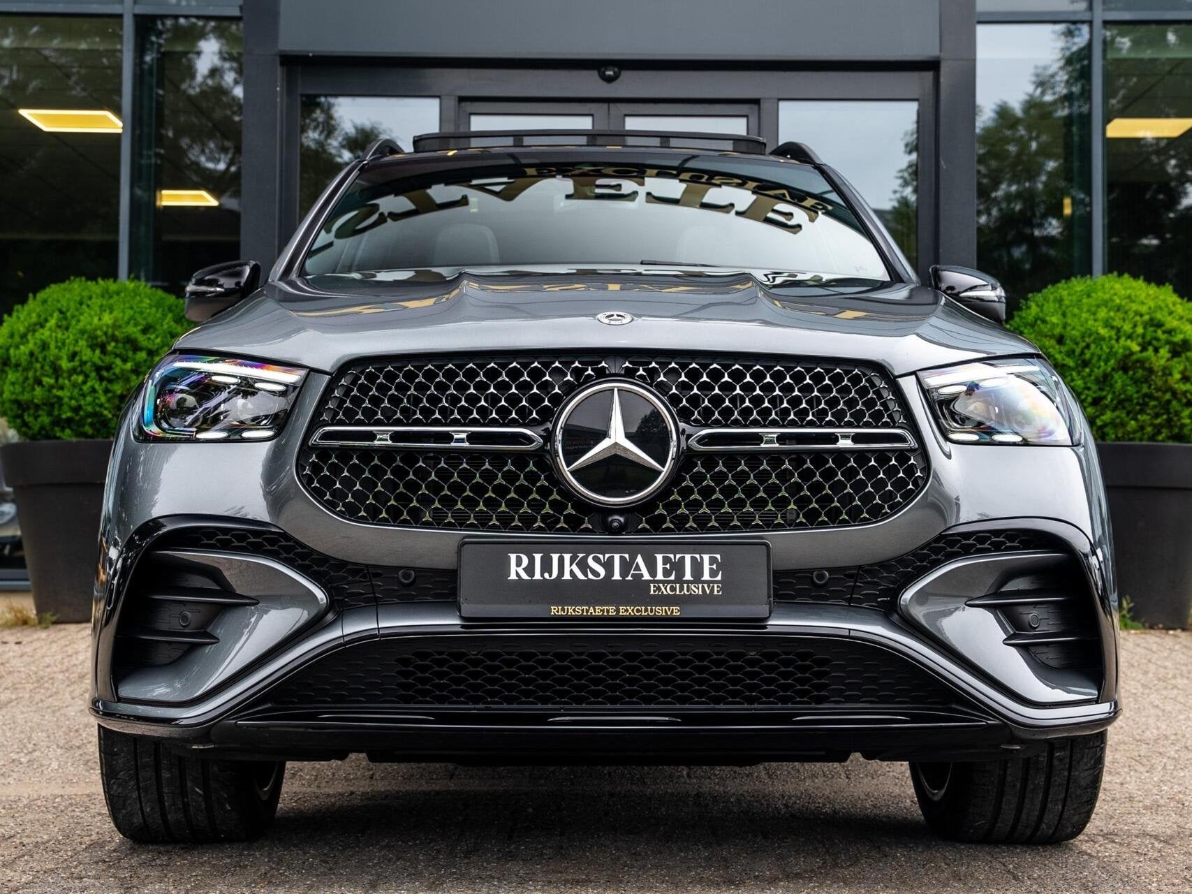 Mercedes GLE-klasse 400e 4MATIC AMG|PANO|MEMORY|ACC|SFEER., Automaat, Gebruikt, Zwart, 4 cilinders
