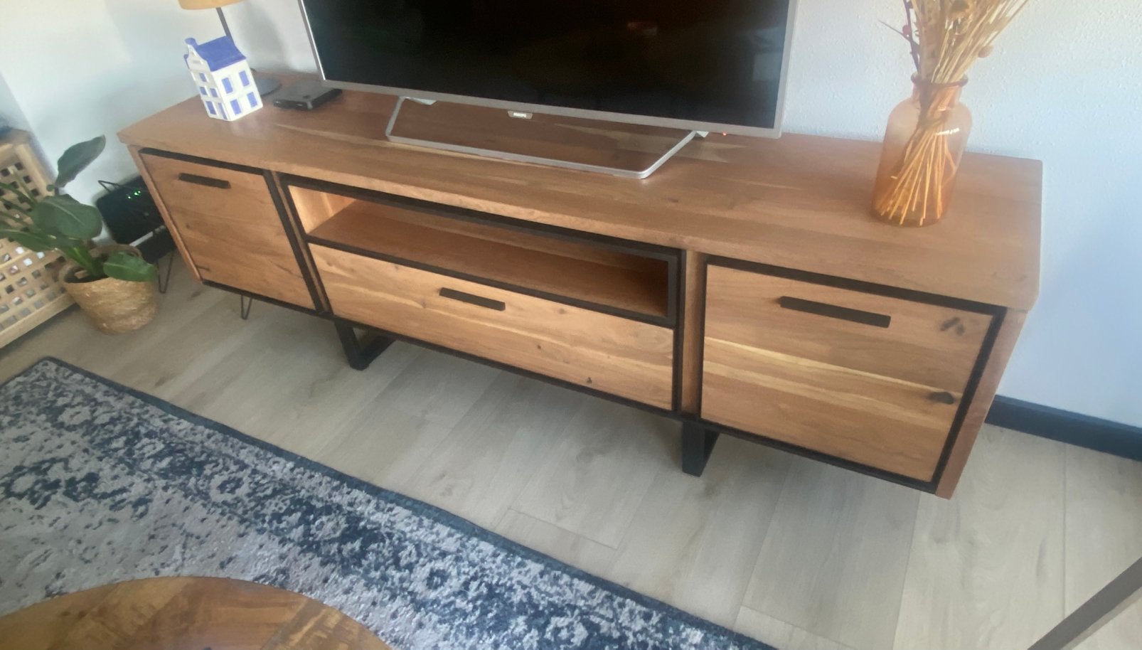 Henders & Hazel TV meubel (tokyo low board), Huis en Inrichting, Kasten | Televisiemeubels, Ophalen, Gebruikt, 50 tot 100 cm, Minder dan 100 cm