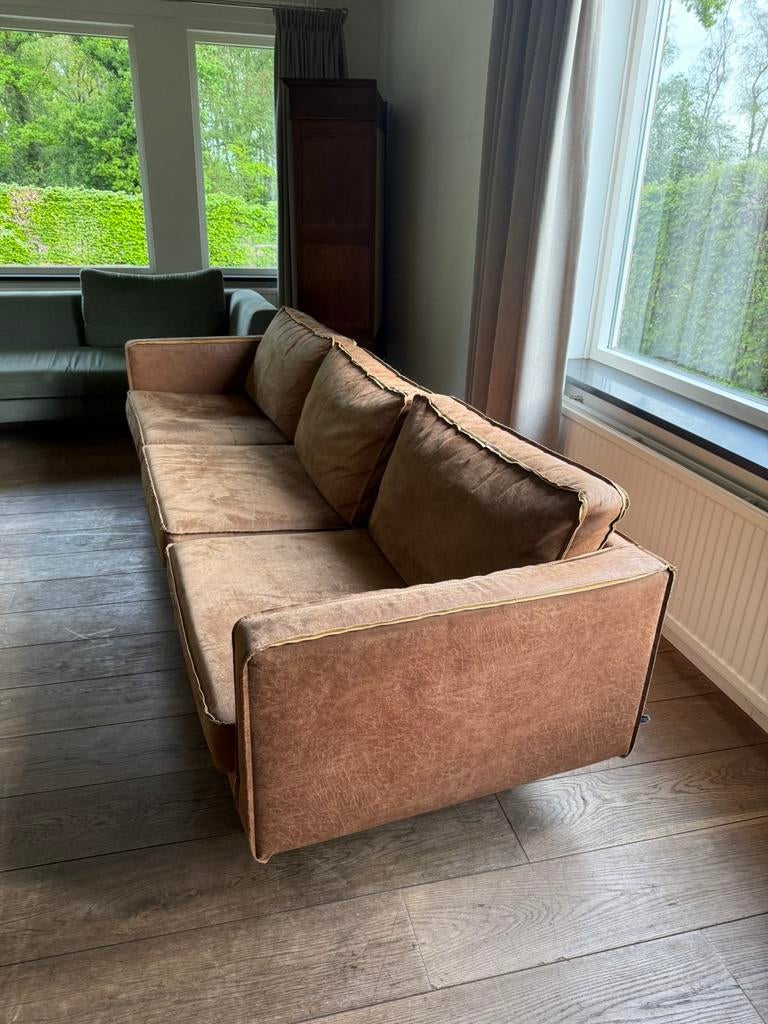 Be pure home bank. 3 jaar oud. Goede staat, Huis en Inrichting, Ophalen, Zo goed als nieuw, Leer
