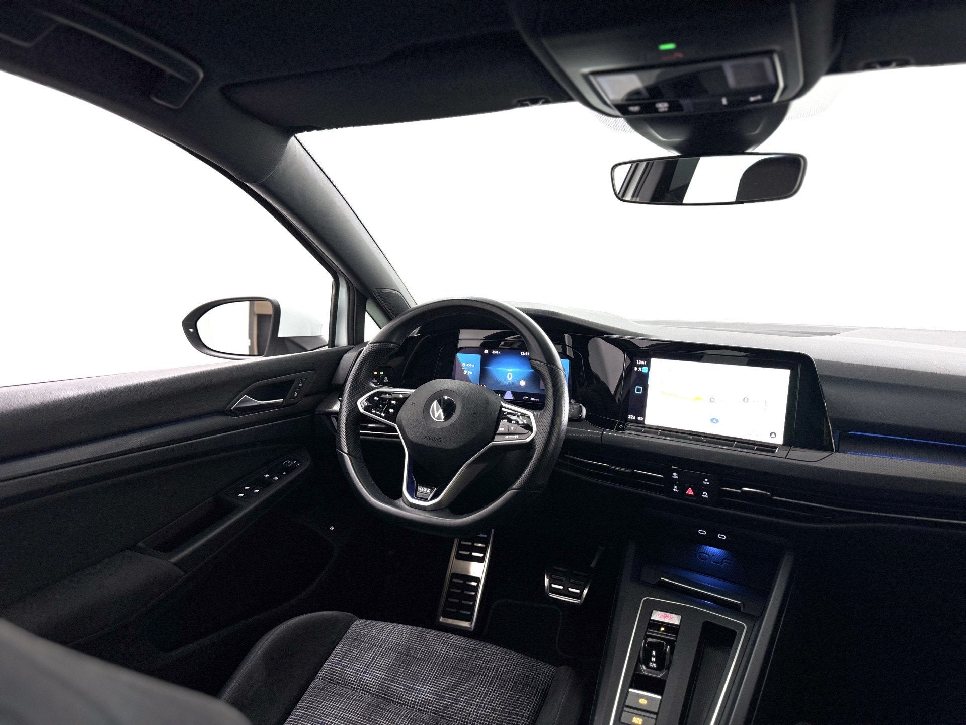Volkswagen Golf 1.4 eHybrid GTE / Virtual / Carplay / PDC, Dealer onderhouden, Gebruikt, 4 cilinders, Alcantara