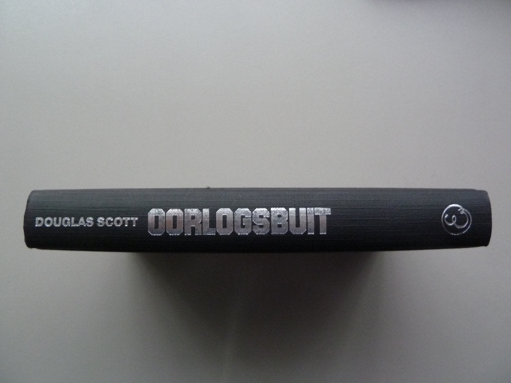 Oorlogsbuit - Douglas Scott, Ophalen of Verzenden, Tweede Wereldoorlog, Zo goed als nieuw