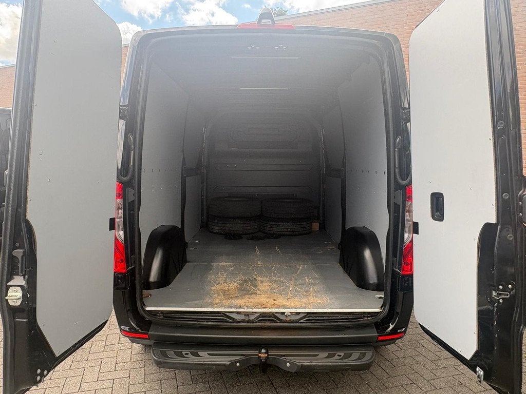 Mercedes-Benz Sprinter 215CDI 150PK L2H1 9G-Tronic / 2x Schu, Auto's, Stof, Gebruikt, 4 cilinders, Start-stop-systeem