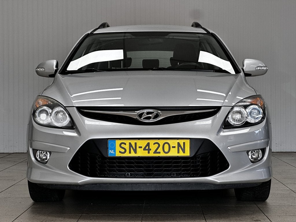 Hyundai I30 CW 1.4i i-Drive/ Stoelverw/ 17'' LMV/ Half-Leder, Auto's, Hyundai, Voorwielaandrijving, Euro 5, Gebruikt, 4 cilinders