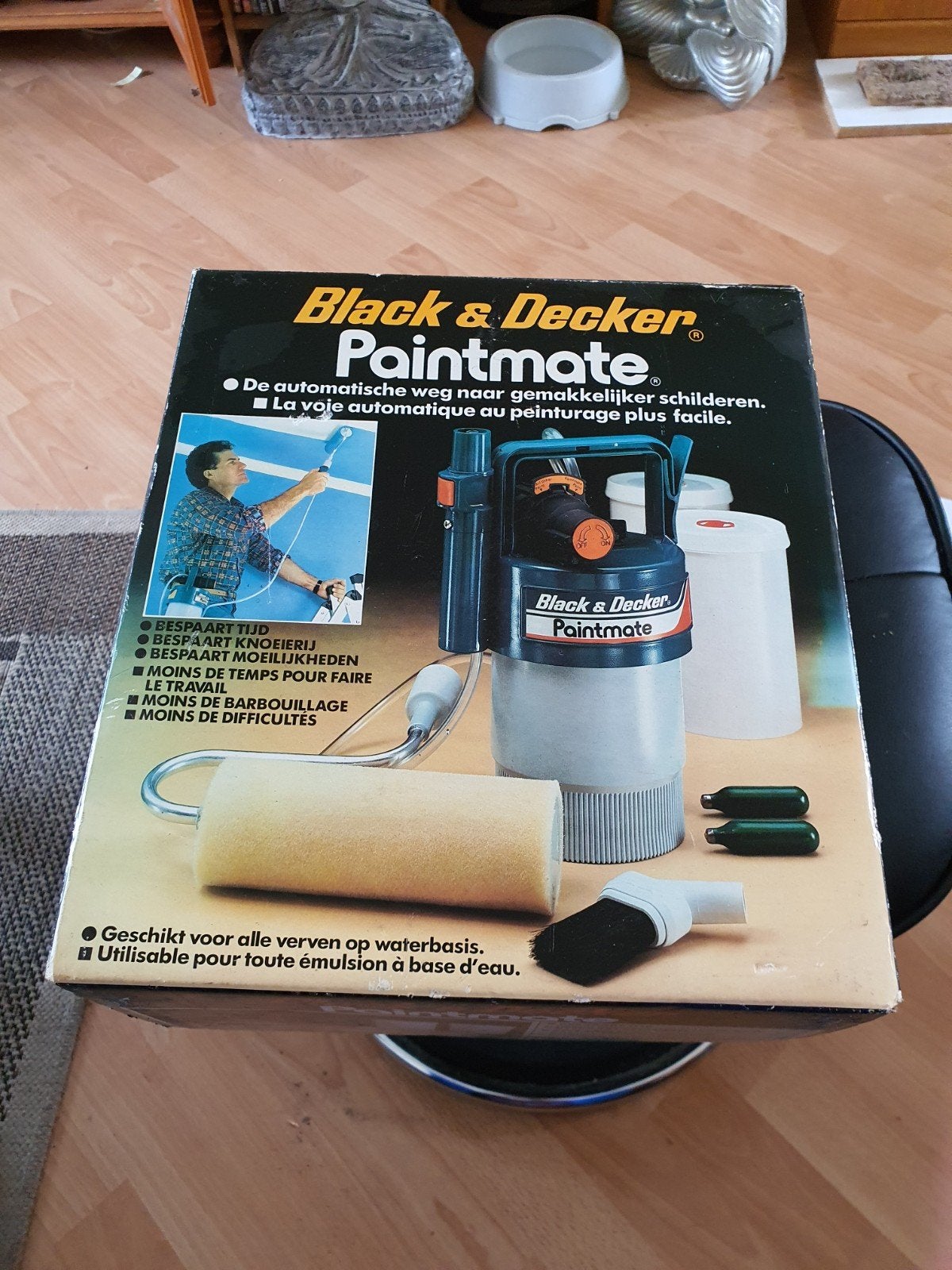 Black & Decker Paintmate verfspuit met gaspatronen, Doe-het-zelf en Verbouw, Nieuw, Black & Decker, Onbekend, mogelijk historisch adres
