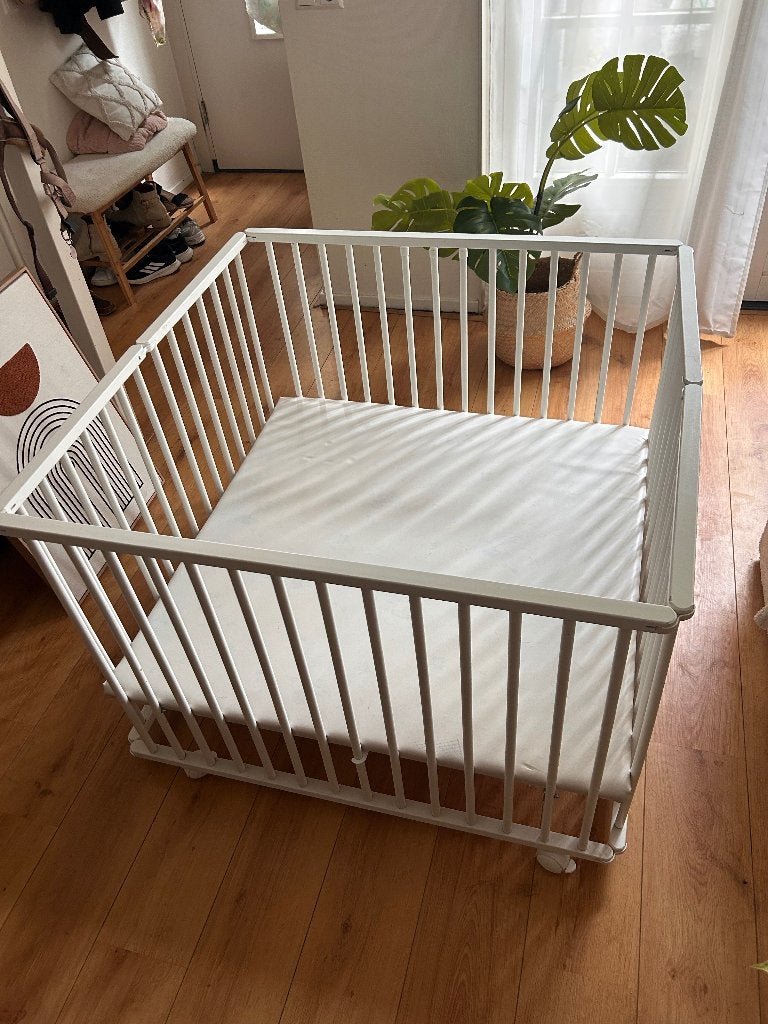 Kinderbox, Kinderen en Baby's, Ophalen, Zo goed als nieuw, Vierkant, In hoogte verstelbaar
