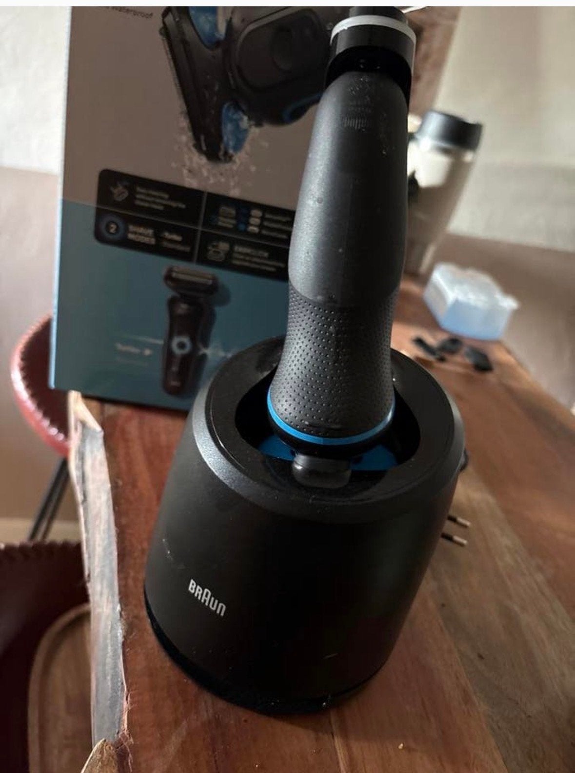 Braun Series 5 Scheerapparaat met SmartCare Center, Ophalen of Verzenden, Nieuw, Scheren en Epileren