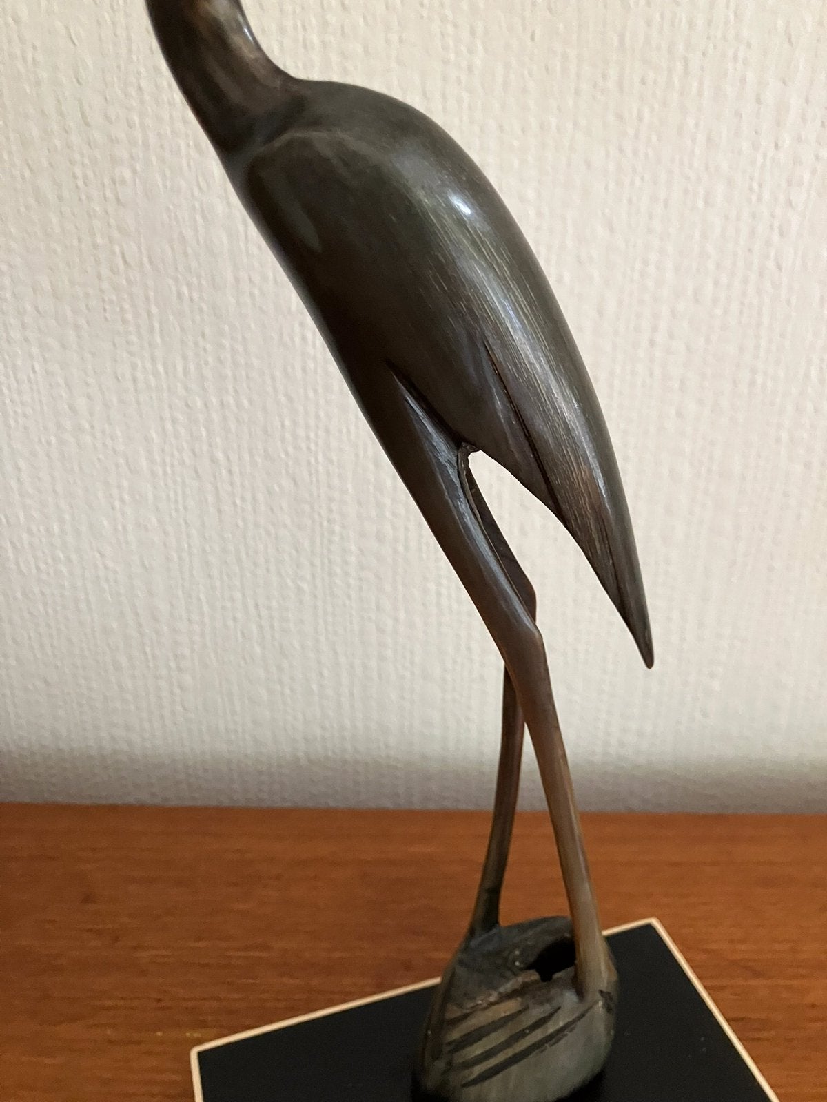 Vintage vogel jaren 60.  Gesneden uit een hoorn ?, Ophalen of Verzenden